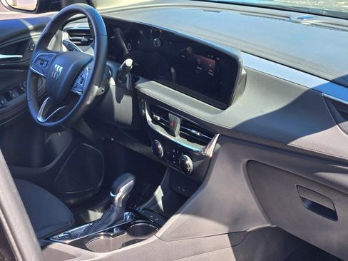 Used 2025 Buick Encore GX Preferred FWD image 8
