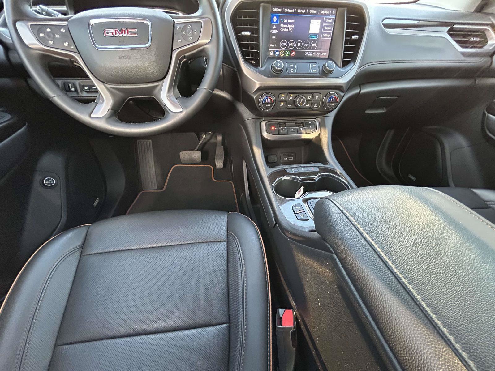 Used 2023 GMC Acadia AT4 w/ Technology Package AWD/4WD image 14