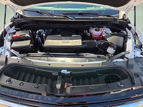 New 2026 Chevrolet Tahoe LS AWD/4WD image 10