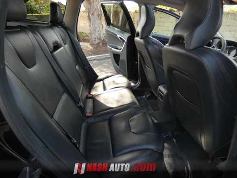 Used 2017 Volvo XC60 T5 Dynamic w/ Preferred Option Package FWD image 33