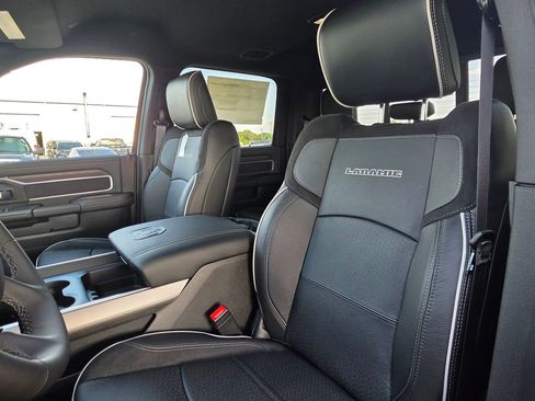 New 2026 RAM 3500 Laramie AWD/4WD image 11