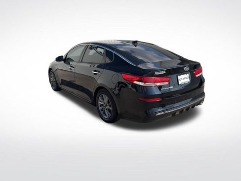 Used 2020 Kia Optima LX FWD image 3