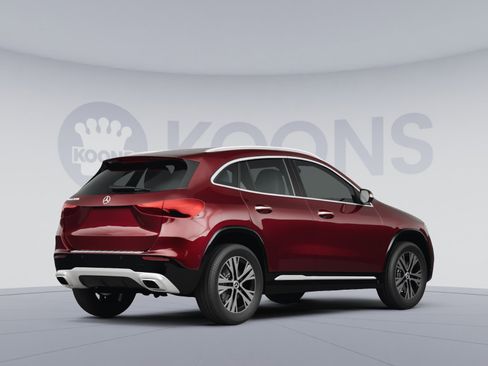 New 2026 Mercedes-Benz GLA 250 4MATIC image 4
