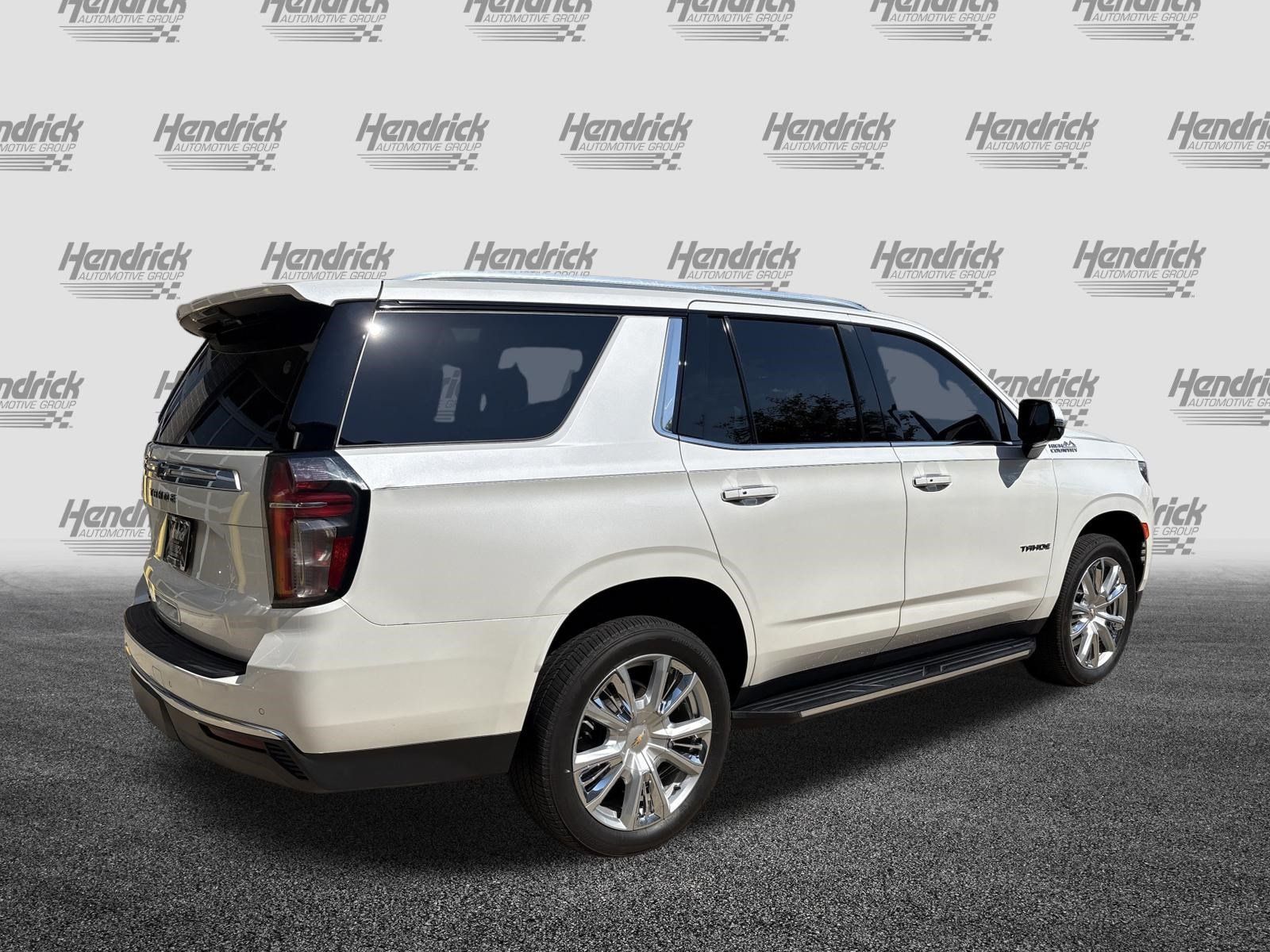 Used 2022 Chevrolet Tahoe High Country AWD/4WD image 10