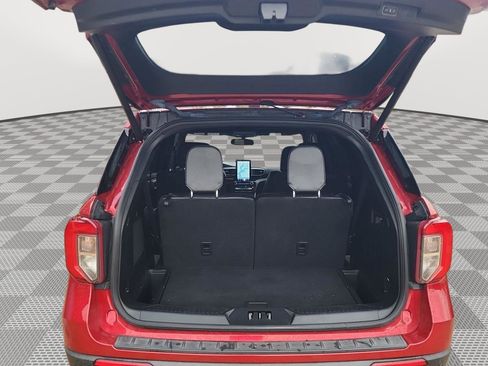 Used 2022 Ford Explorer ST w/ Equipment Group 401A image 13