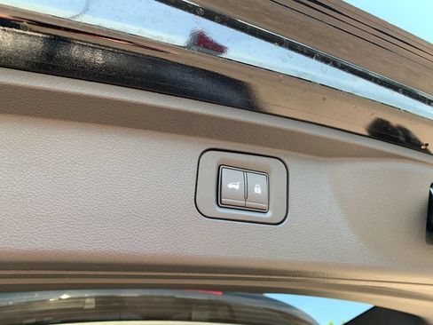 New 2026 Nissan Armada Platinum RWD image 8