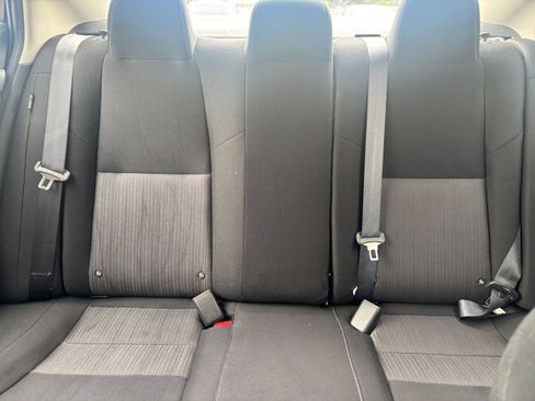Used 2025 Nissan Sentra SV FWD image 35