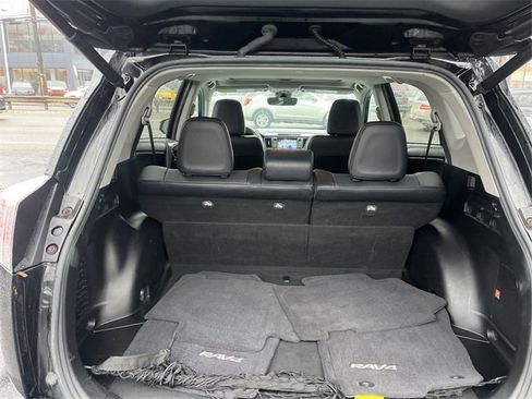 Used 2017 Toyota RAV4 Limited image 24