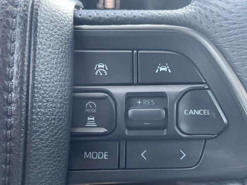 Used 2024 Toyota Tacoma SR5 w/ SR5 Upgrade Package image 25