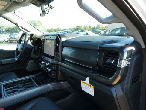 New 2026 Ford F250 Lariat AWD/4WD image 12