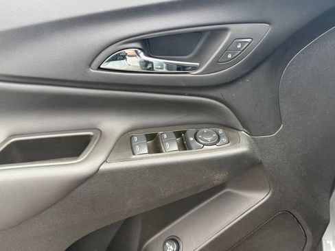 Certified 2024 Chevrolet Equinox LT FWD image 22