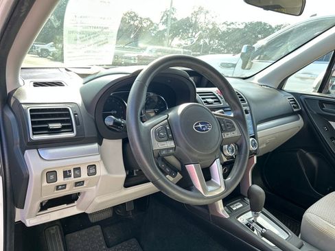 Used 2018 Subaru Forester 2.5i Premium image 10