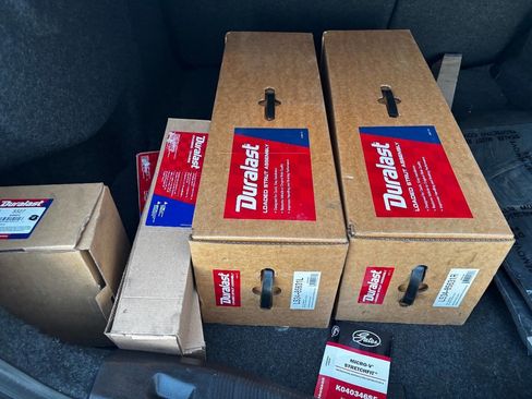 Used 2016 Ford Fusion SE w/ Equipment Group 202A image 37