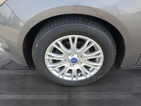 Used 2012 Ford Focus SE image 25