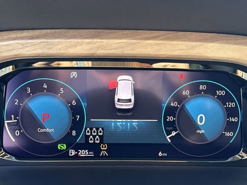 New 2026 Volkswagen Atlas SE image 32