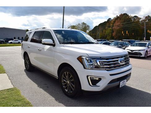 Used 2020 Ford Expedition Limited image 11