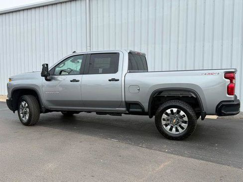 New 2026 Chevrolet Silverado 2500 Custom w/ Custom Value Package AWD/4WD image 2