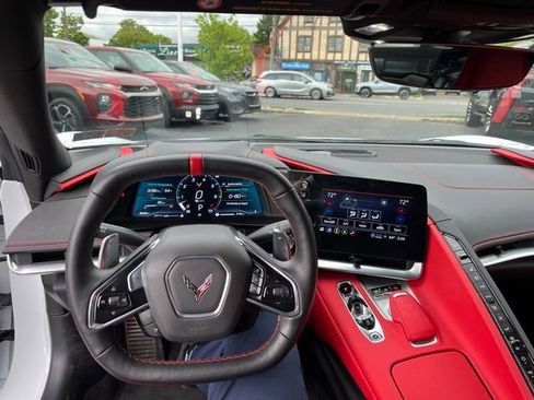 Used 2023 Chevrolet Corvette Stingray Preferred Cpe w/ Z51 Performance Package RWD image 19