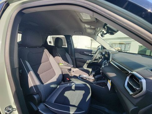 New 2026 Chevrolet TrailBlazer LT w/ Convenience Package AWD/4WD image 23