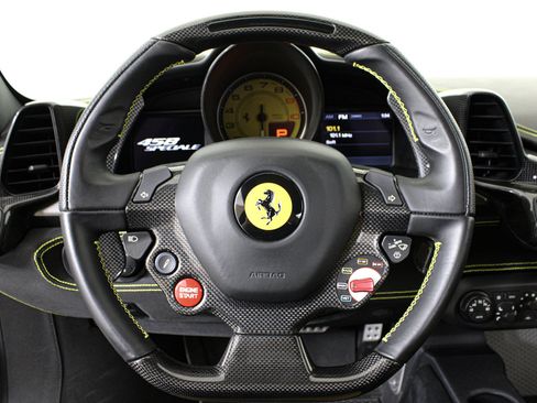 Used 2015 Ferrari 458 Speciale Coupe RWD image 48