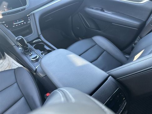 Certified 2022 Cadillac XT5 Sportv w/ Technology Package image 20