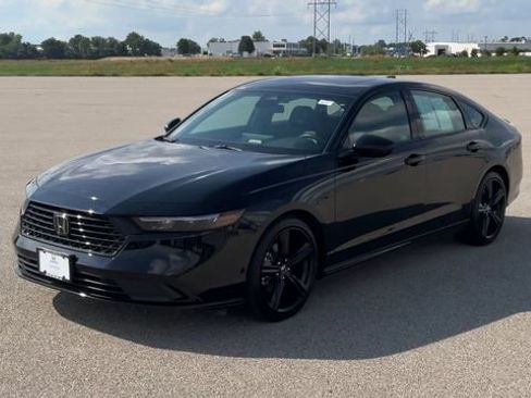 Certified 2025 Honda Accord Sport image 4