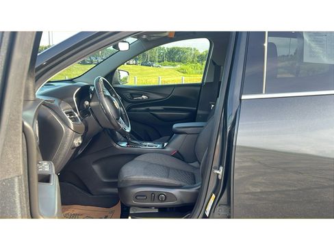Used 2018 Chevrolet Equinox LT FWD image 13