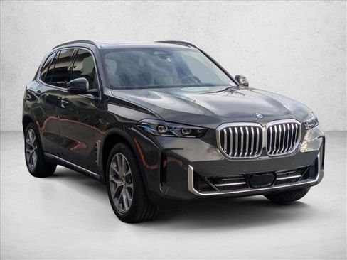 Used 2026 BMW X5 xDrive50e w/ Premium Package AWD/4WD image 6