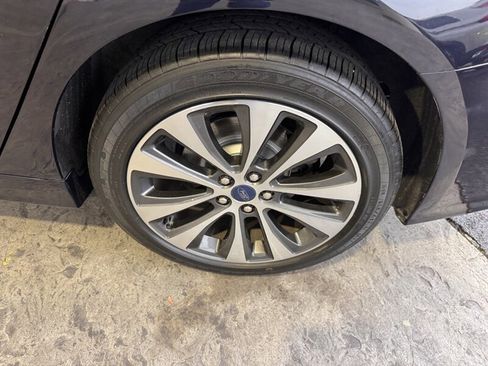 Used 2020 Ford Fusion SE image 13