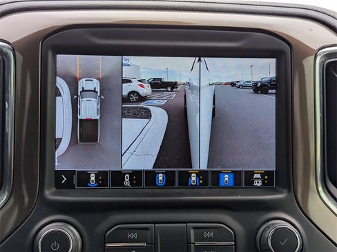 Used 2022 Chevrolet Silverado 3500 High Country w/ Safety Package II image 27