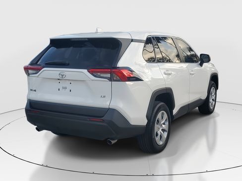 Used 2024 Toyota RAV4 LE image 3