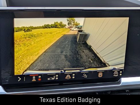 New 2026 GMC Sierra 1500 SLT AWD/4WD image 17