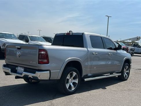 Used 2021 RAM 1500 Laramie AWD/4WD image 3