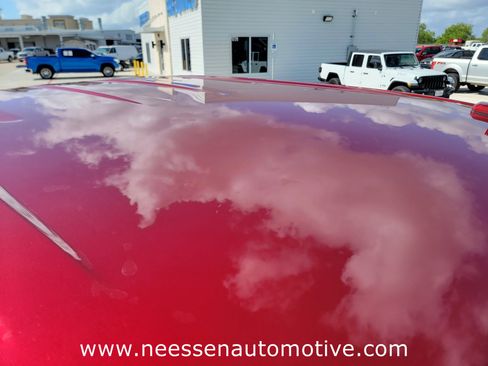 Used 2024 GMC Sierra 1500 SLT w/ SLT Premium Plus Package image 8