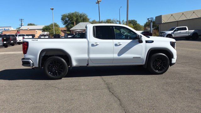 Used 2025 GMC Sierra 1500 Elevation AWD/4WD image 11