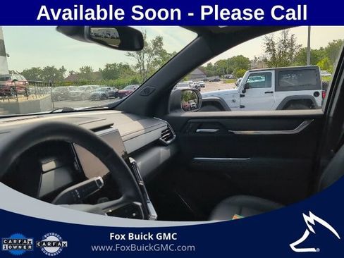 Used 2024 GMC Acadia Elevation w/ LPO, Floor Liner Package FWD image 12