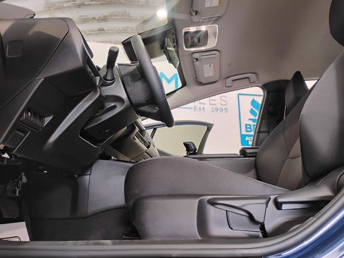 Used 2026 Toyota Prius LE image 12