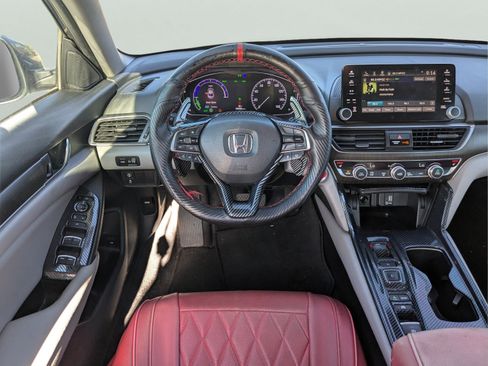 Used 2019 Honda Accord EX image 12