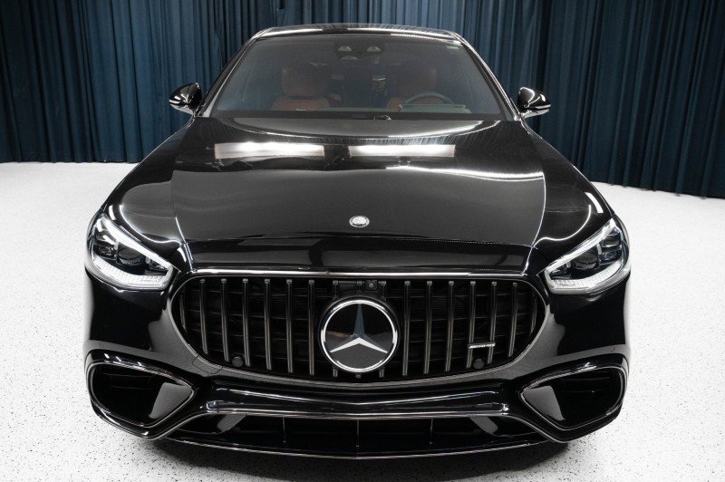New 2026 Mercedes-Benz S 63 AMG S image 2