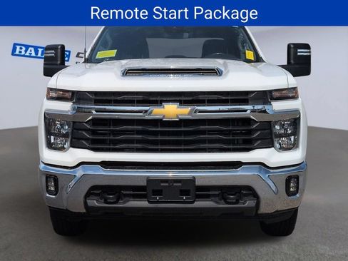 Certified 2025 Chevrolet Silverado 2500 LT w/ Convenience Package AWD/4WD image 9