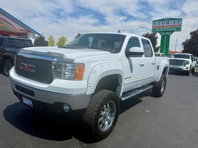 Used 2011 GMC Sierra 2500 SLT w/ SLT Convenience Package