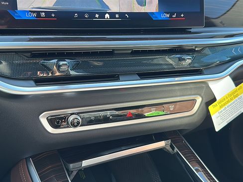 New 2026 BMW X5 sDrive40i image 24