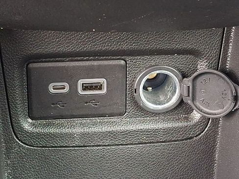 Used 2022 Chevrolet Spark LT image 25