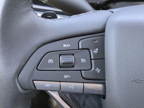 Certified 2024 Cadillac XT6 Premium Luxury w/ Technology Package image 24