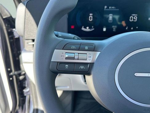 New 2026 Hyundai Kona SE FWD image 12