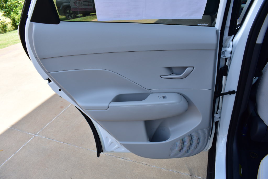 New 2027 Hyundai Kona SEL Sport FWD image 18