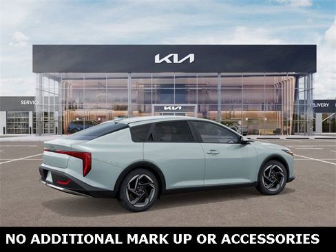 New 2025 Kia K4 EX image 6