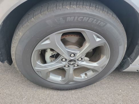 Used 2023 Ford Escape ST-Line w/ Tech Pack #1 FWD image 6