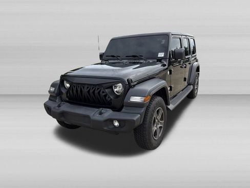 Used 2019 Jeep Wrangler Unlimited Sport S AWD/4WD image 11