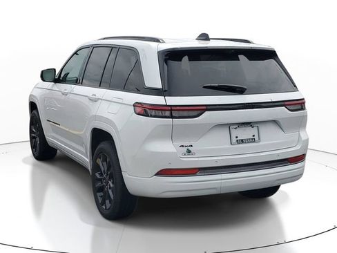 New 2026 Jeep Grand Cherokee Limited AWD/4WD image 3